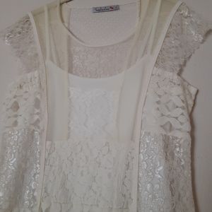 Hugging Kisses Lace Top, Cream, Sz L